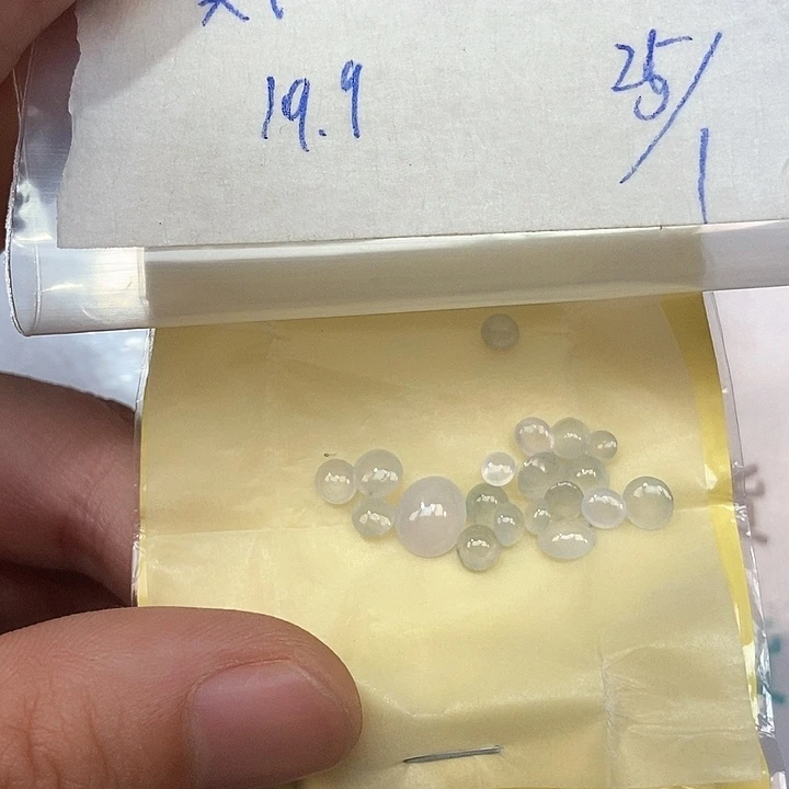 翡翠戒指未镶嵌美****）翡翠戒指未镶嵌