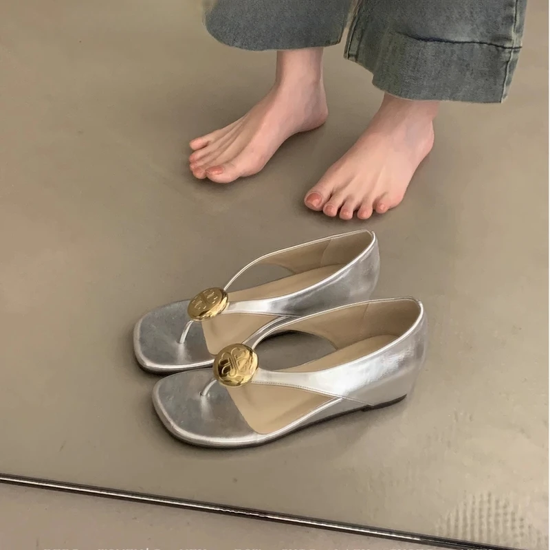 内增高鞋4cm夹趾凉鞋女鞋2025年新款夏季配裙子方头罗马鞋