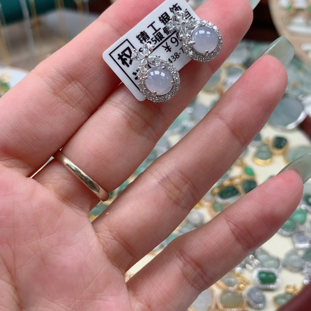 颈饰银S925镶嵌翡翠耳钉