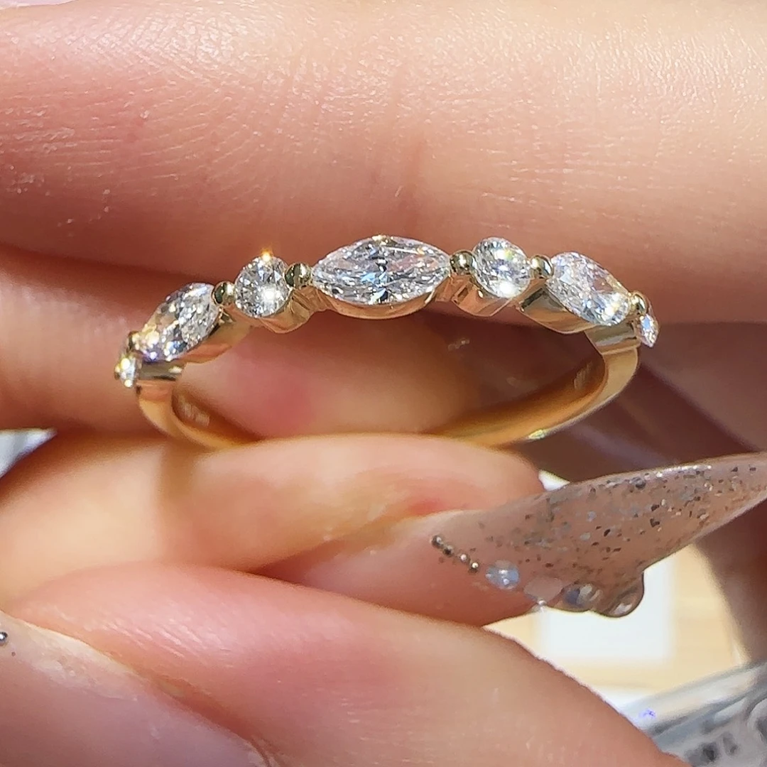 18K金镶嵌实验室培育钻石马眼排戒 11-17圈