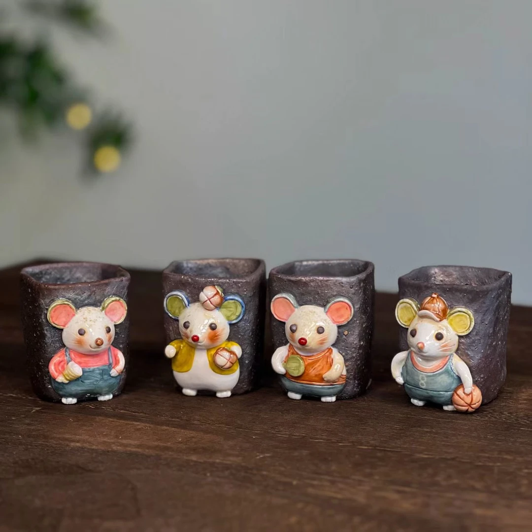 【茗器堂-周锦笔柴烧】鼠你有钱 四方杯 柴烧重工彩绘雕刻主人茶杯