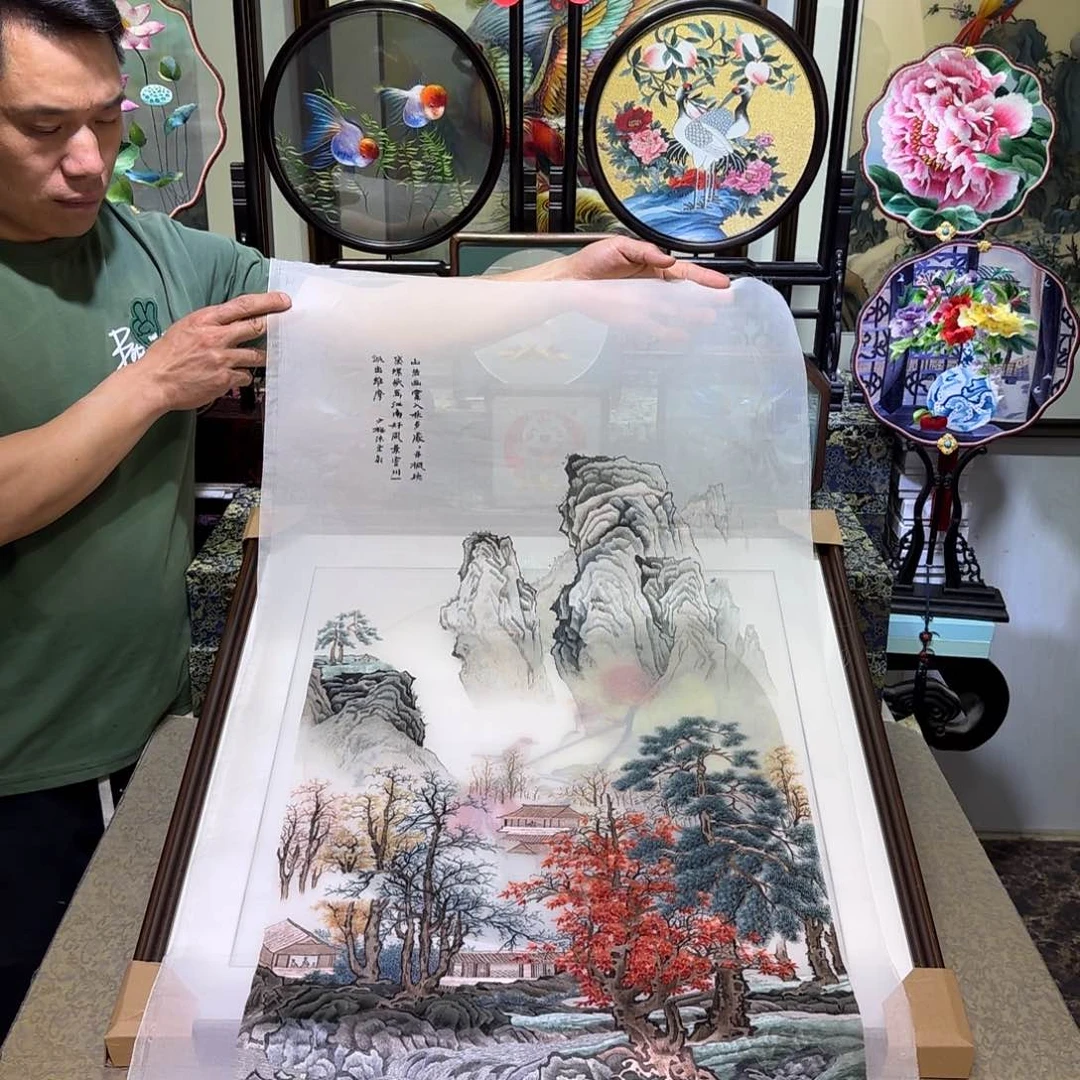 刺绣刺绣工艺精湛