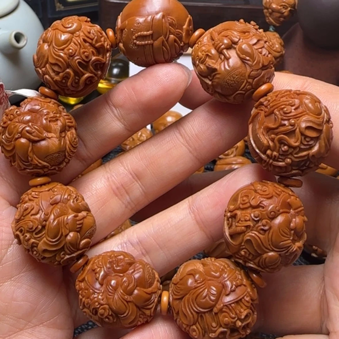 【闪购商品】橄榄核吊坠祥云财神