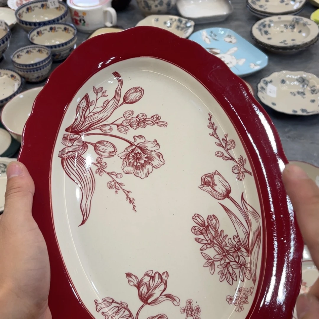 陶瓷微瑕餐具介意勿拍，满18飞！