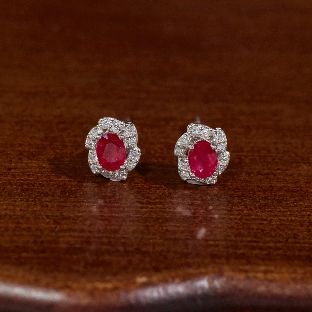 【玉峰珠宝丨安娜严选】红宝石耳钉S925银【W9694】多样性发一