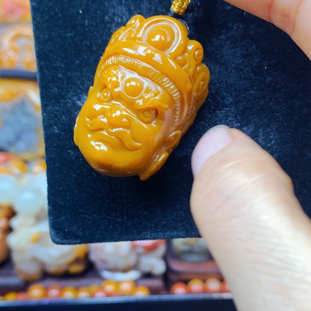 未镶嵌石英质玉（黄龙玉）吊坠(不含链)