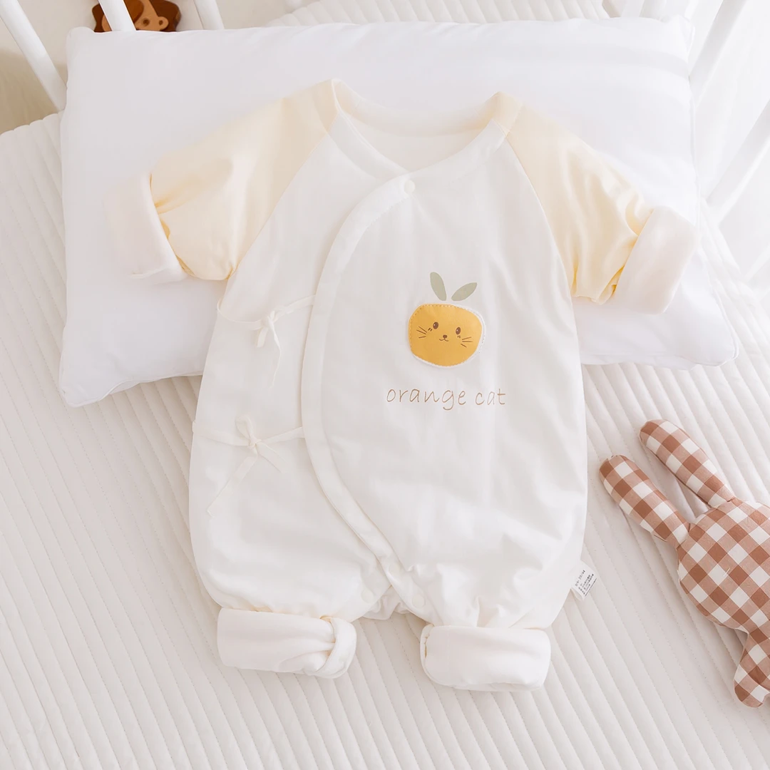 40克新生儿衣服薄棉春秋季0-3个月初生宝宝护肚连体衣a类外穿春装