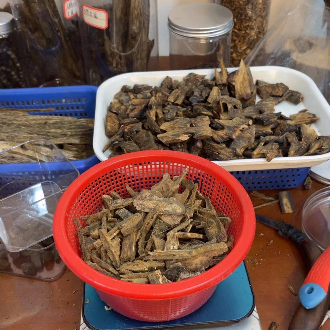 大***狼沉香熏香碎料113克➕