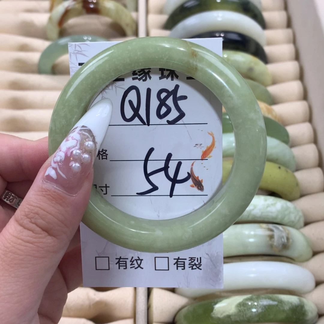 【闪购商品】未镶嵌蛇纹石玉手镯