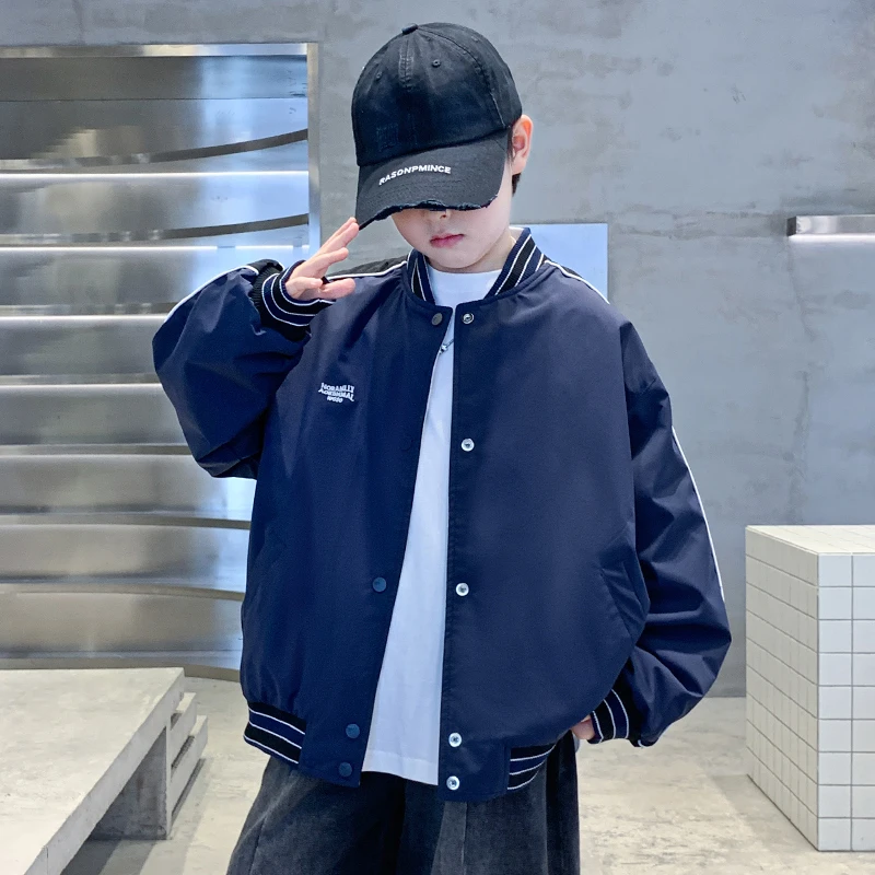 男童秋装韩范户外工装棒球服外套2025新款儿童春秋学院风运动夹克