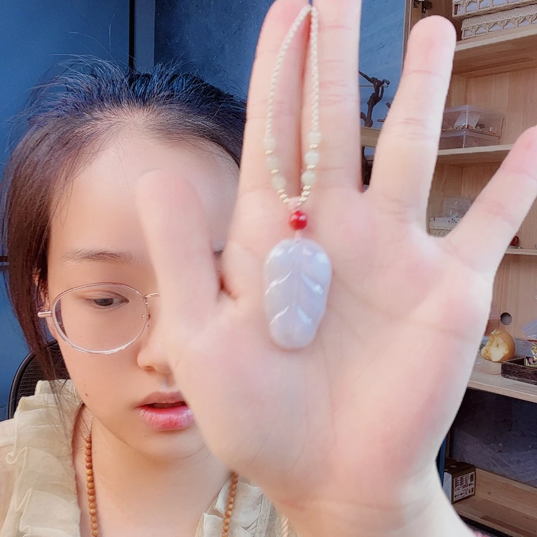 翡翠未镶嵌颈饰多样性发货一件