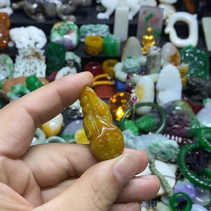 颈饰未镶嵌翡翠官方正规军回血放漏