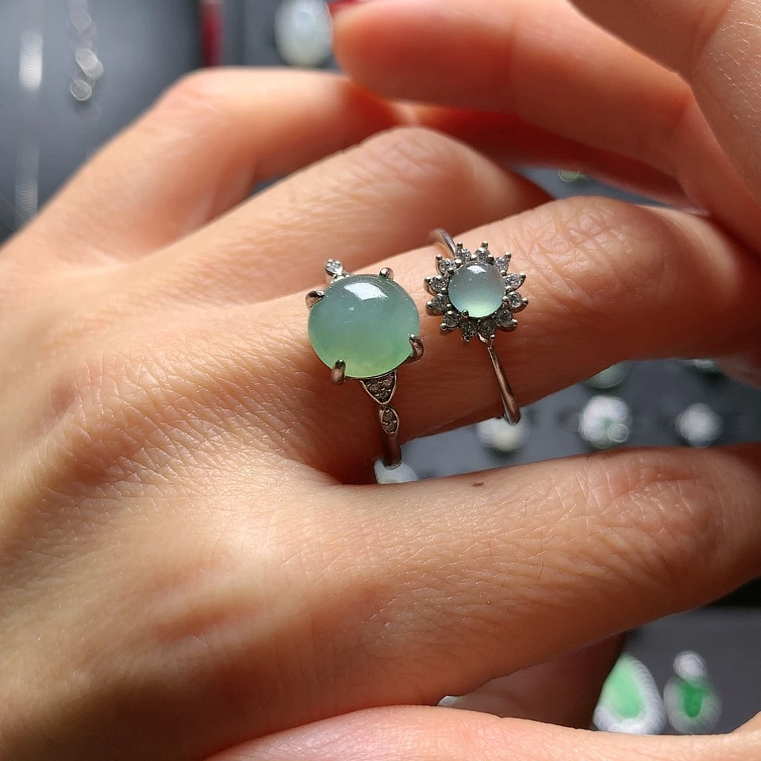 翡翠颈饰银S925镶嵌戒指