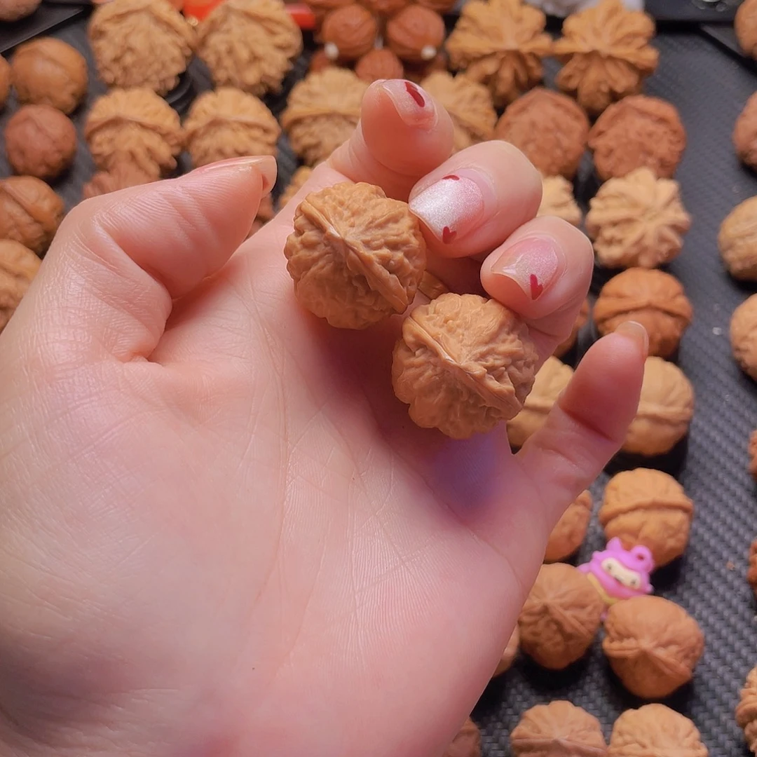 文玩核桃把件心心相印