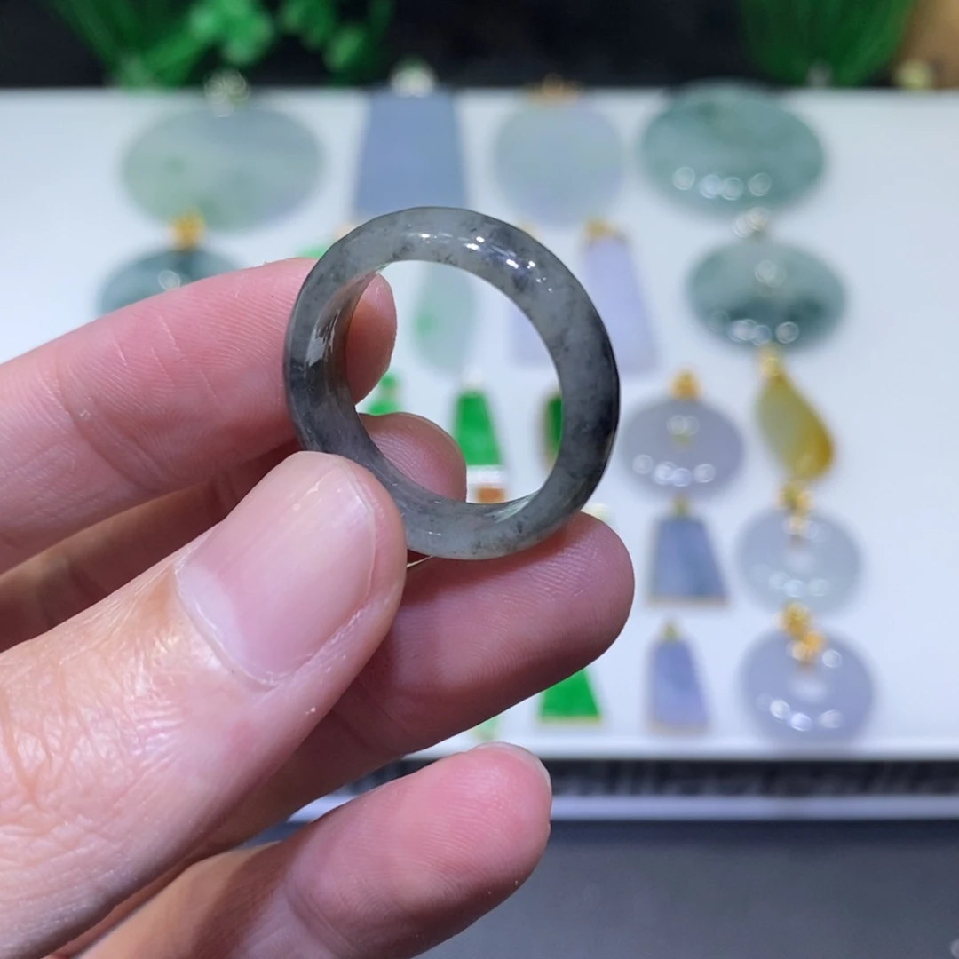 翡翠未镶嵌吊坠(不含链)20号