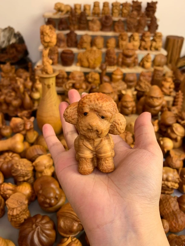 崖柏木雕陈化料泰迪狗狗桌面小摆件