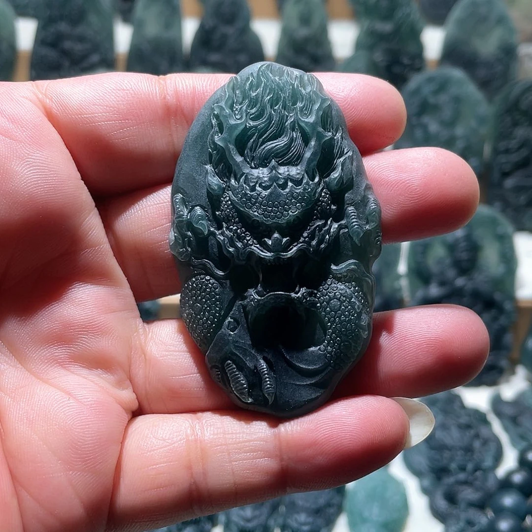 定制翡翠未镶嵌龙