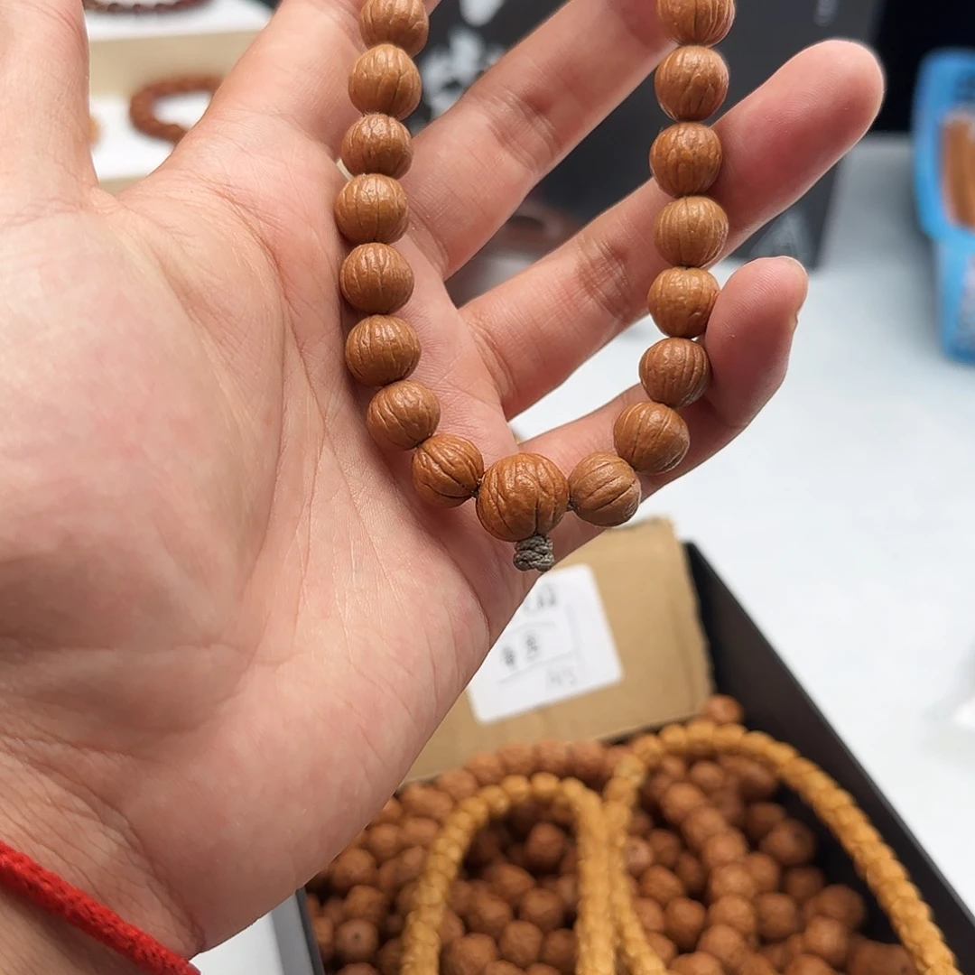 白***生吊坠猴头核桃A28号的记得记得记得就放假