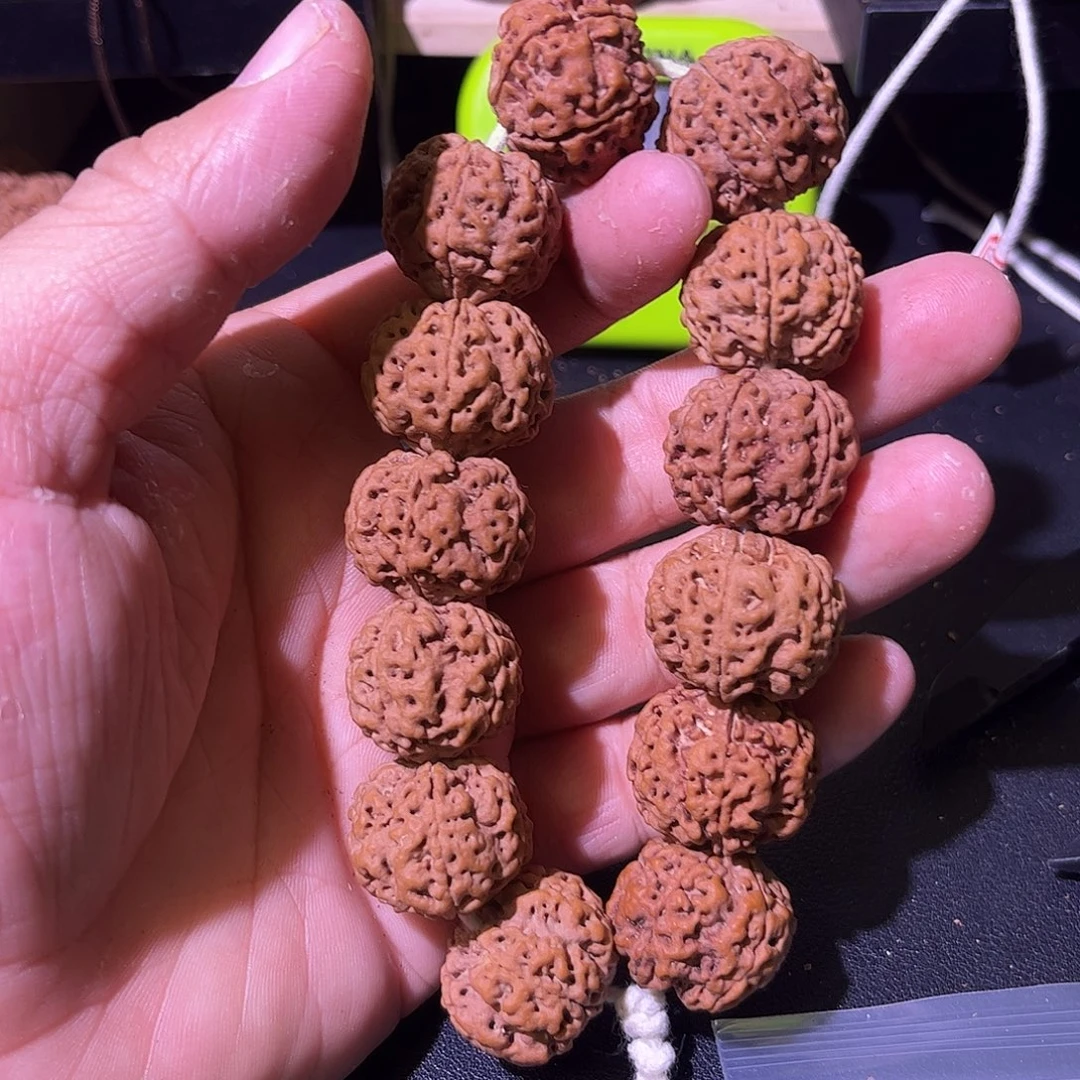 用***，金刚菩提吊坠22双龙