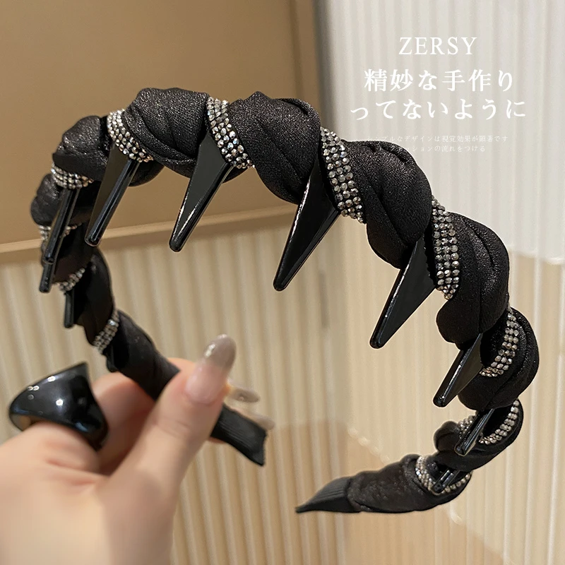 轻奢缠绕布艺发箍2025新款气质发卡女高级感带齿防滑头箍头饰发饰