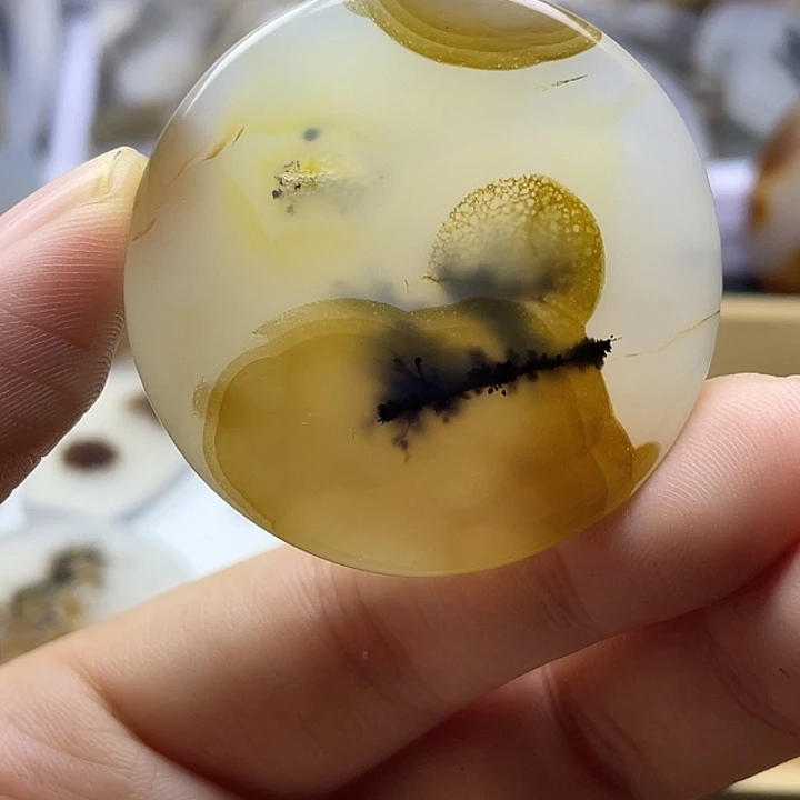 玛瑙/玉髓未镶嵌颈饰