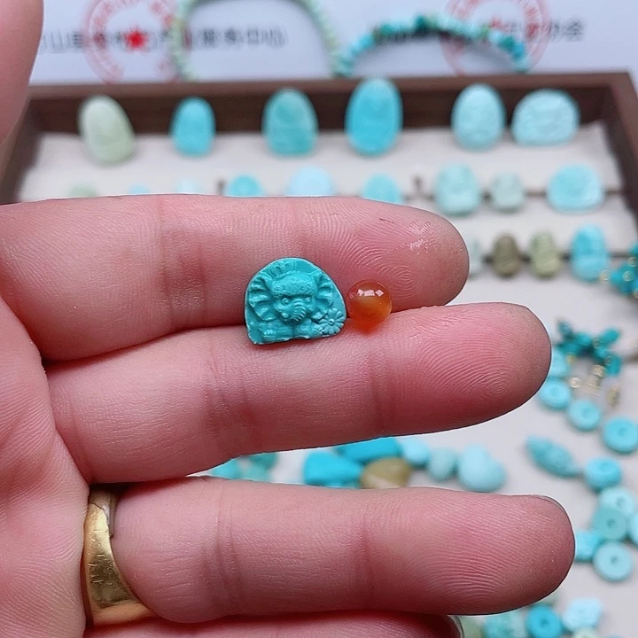 南红玛瑙未镶嵌颈饰137