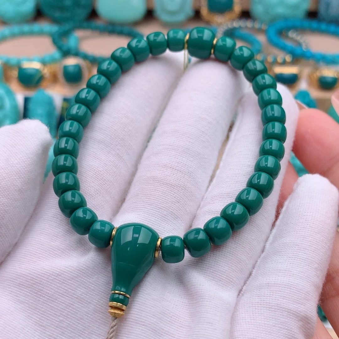 绿松石18K金镶嵌颈饰