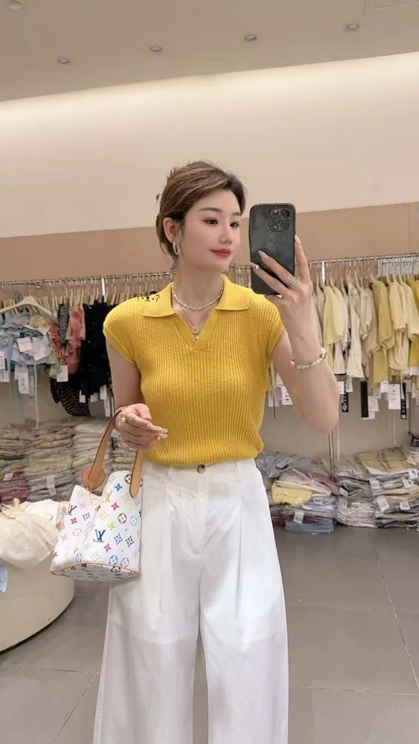 【洋洋精选】2025夏季新款百搭时尚简约气质显瘦坎肩袖针织上衣