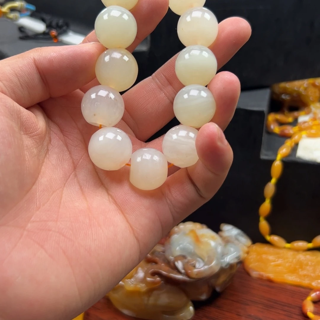 石英质玉（黄龙玉）未镶嵌多样性发货，发其一