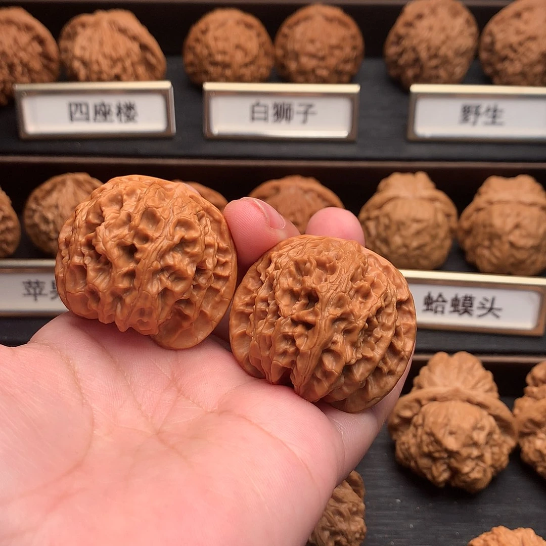 文玩核桃吊坠32号苹果园40