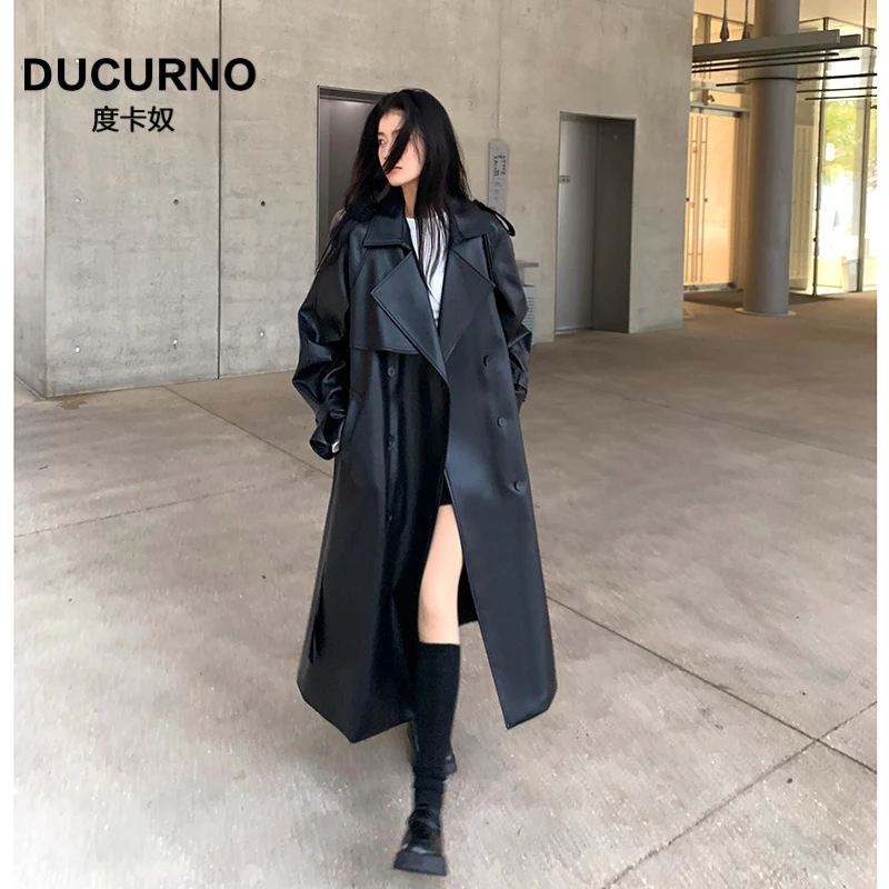 黑色环保pu皮风衣外套女装2025春秋新款高级感宽松气质中长版大衣