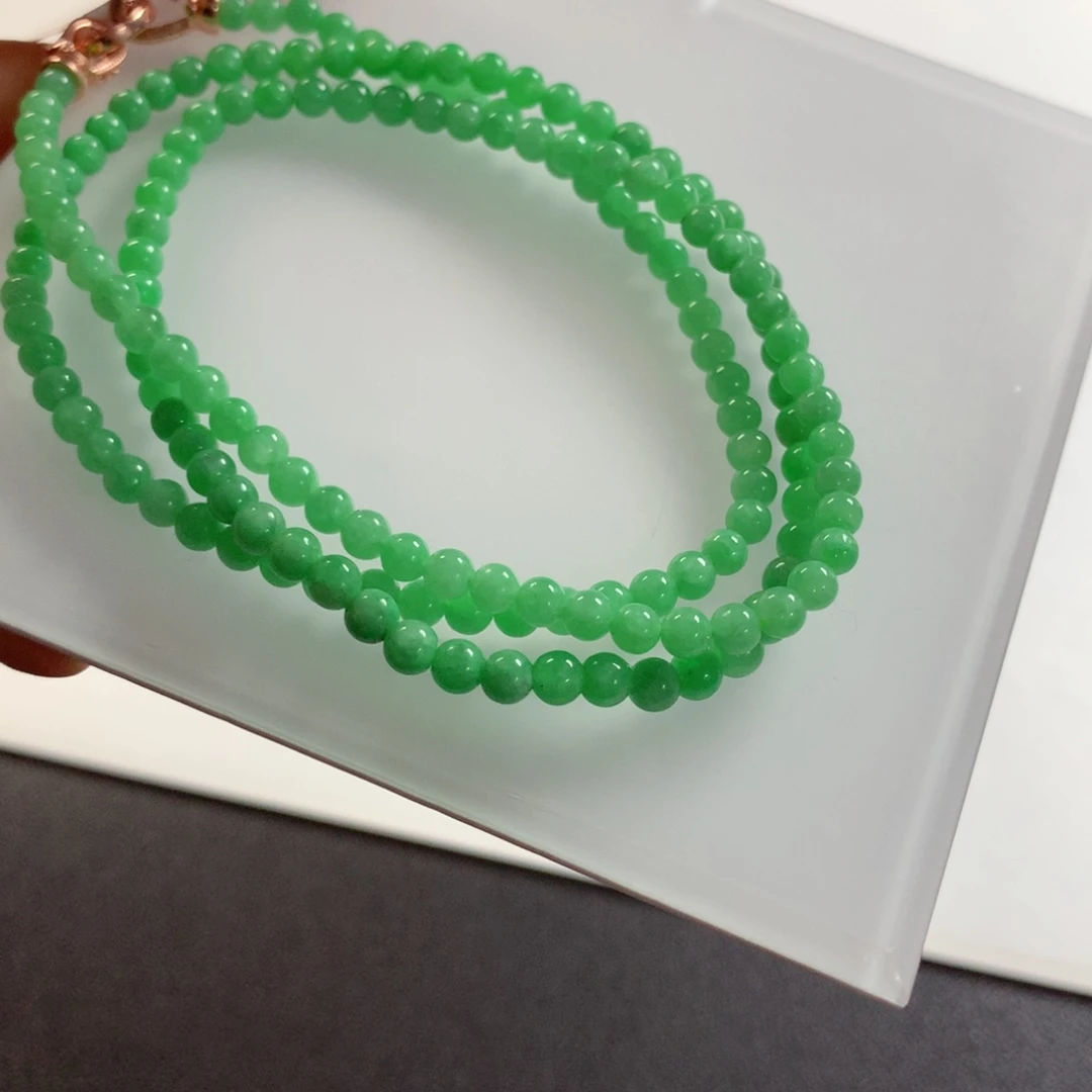 翡翠未镶嵌颈饰项链