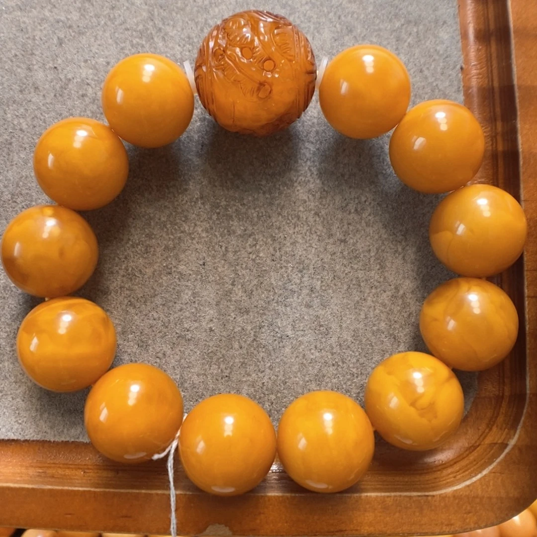 未镶嵌蜜蜡手串蜜蜡