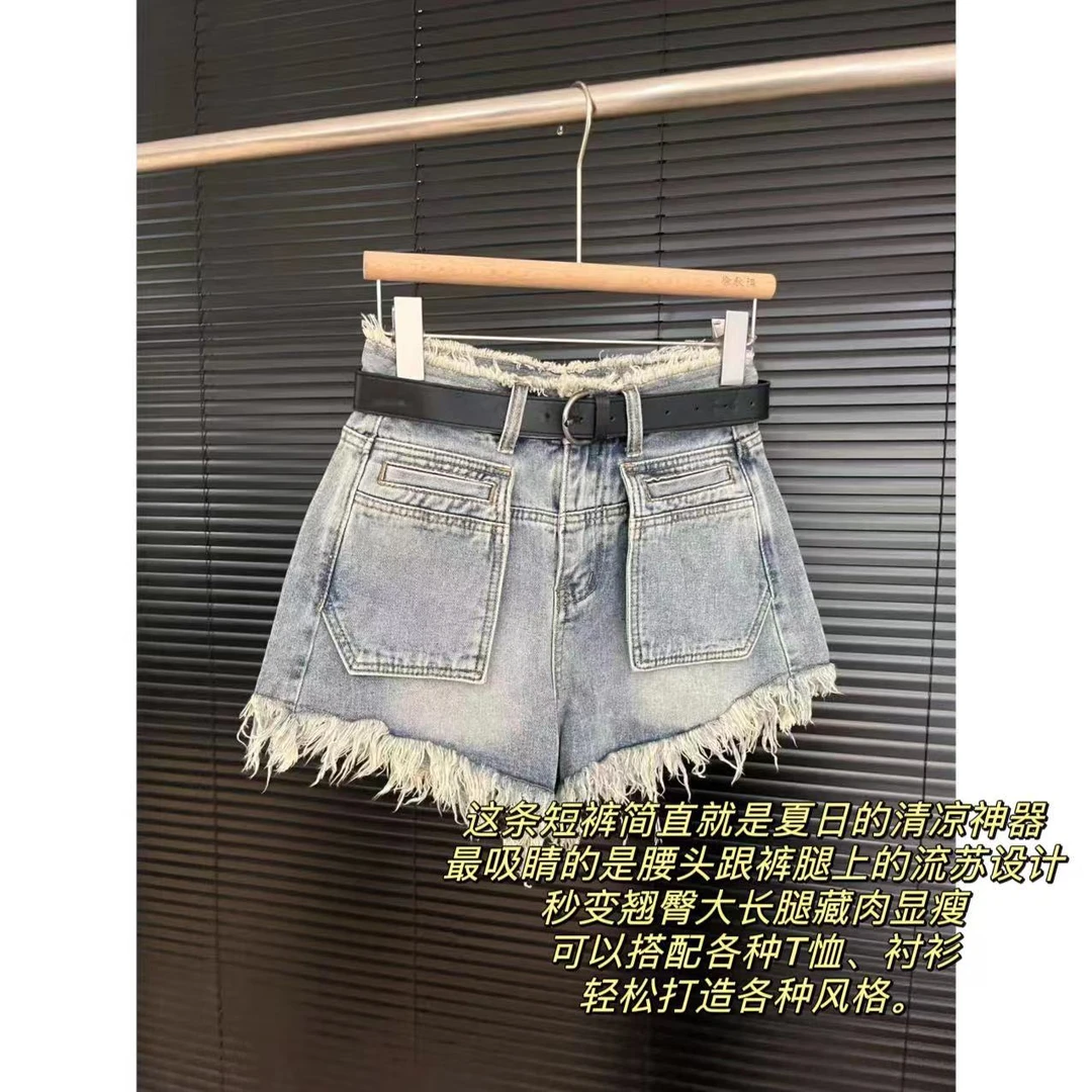 徐秋阳   经典热裤 显瘦牛仔夏季短裤