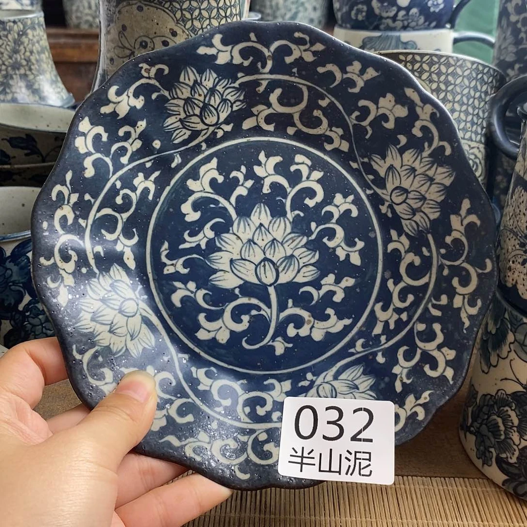 手工手绘青花陶瓷