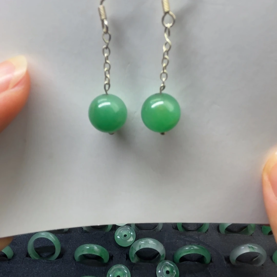 石英质玉（非洲翠）未镶嵌戒指  珠子  手镯冰绿珠子耳坠