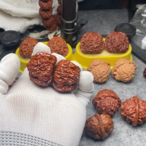 蒋***丷吊坠文玩核桃蛤蟆39