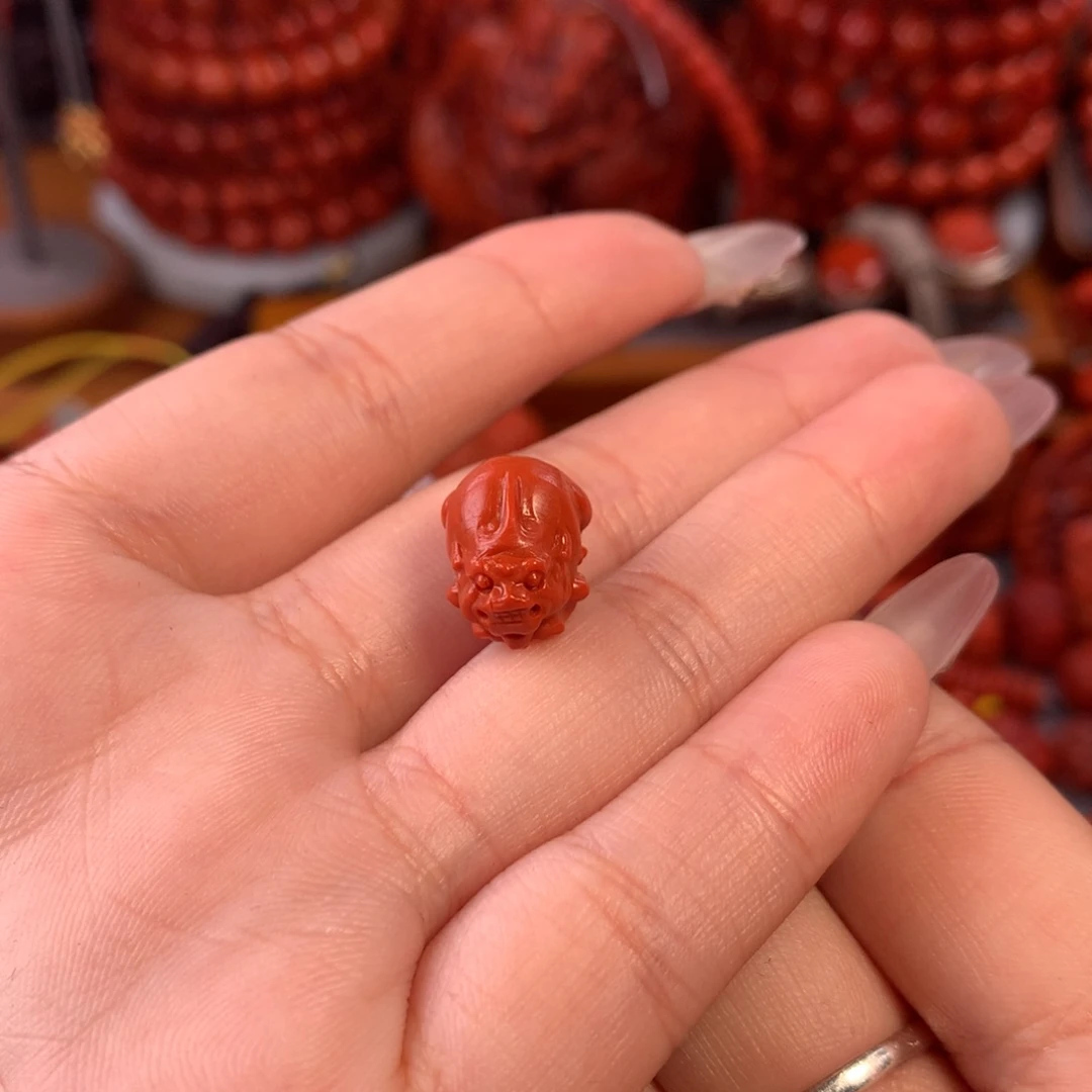 南红玛瑙配饰未镶嵌?***?
