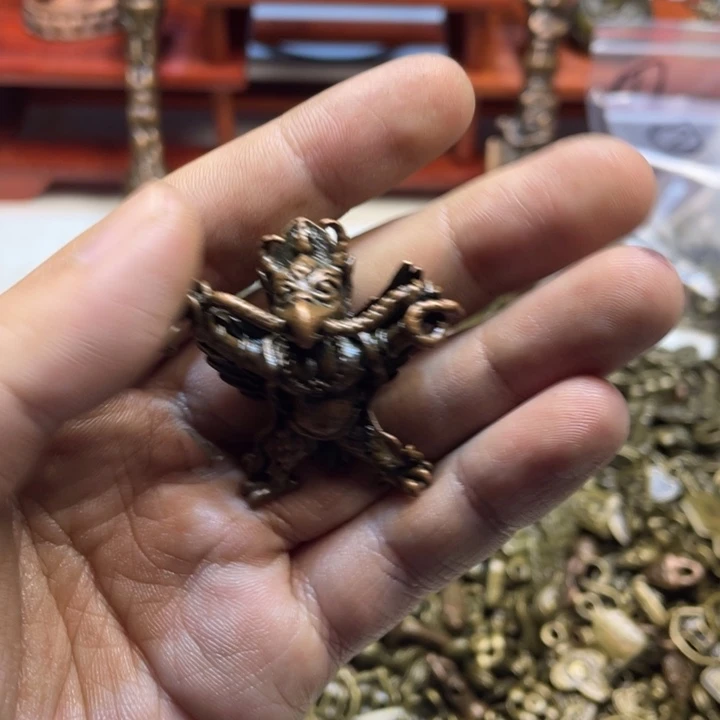 藏传福利紫利马大棚鸟
