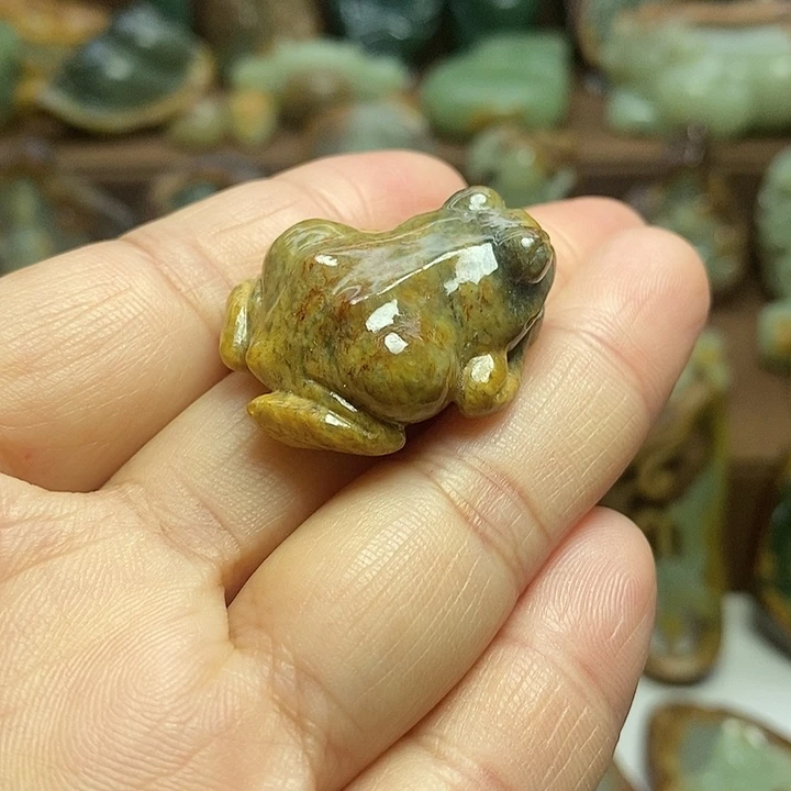 岫岩河磨玉（透闪石质玉）未镶嵌颈饰