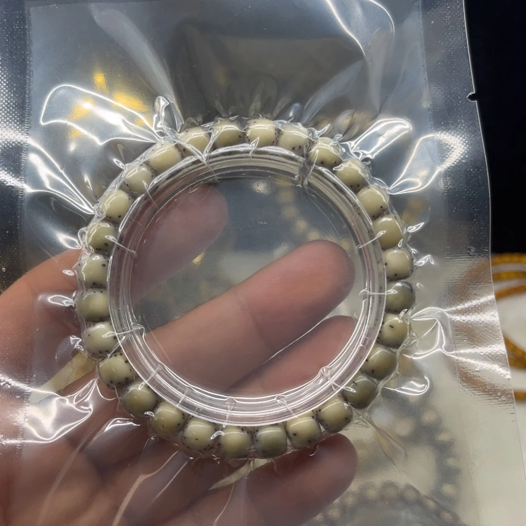 哇***偶手串星月菩提卡8侧留白，