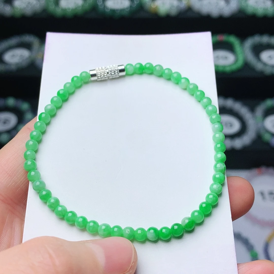 翡翠手链未镶嵌翡翠