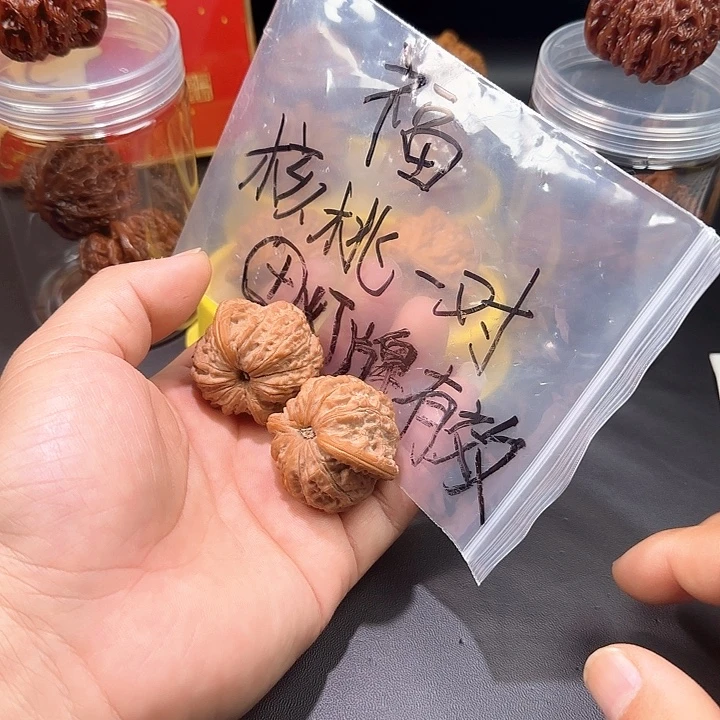 十***.文玩核桃把件核桃福利对