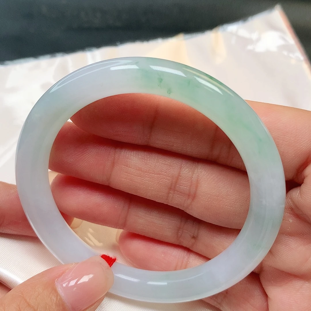 翡翠手镯未镶嵌翡翠手镯240号