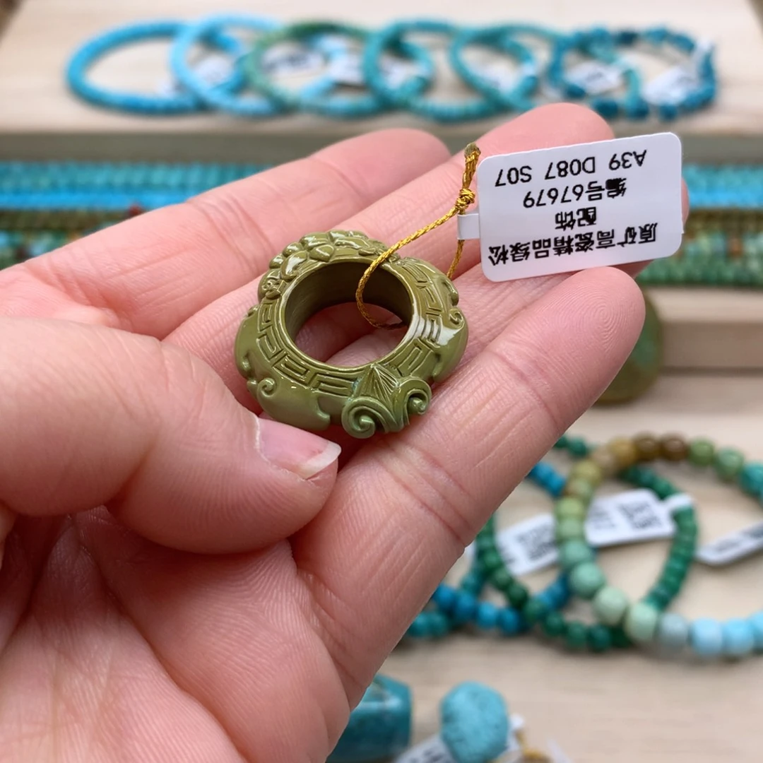 绿松石珠宝奇石未镶嵌