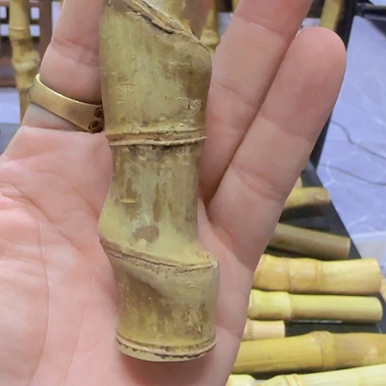 刺***猬竹类实心玉竹手把件