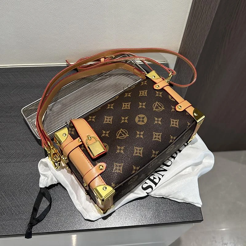 老花小众水桶包女2025新款高级感手提盒子包超火斜挎包女通勤礼物