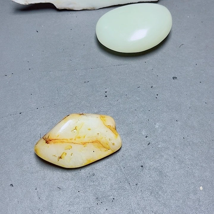 和田玉未镶嵌珠宝奇石