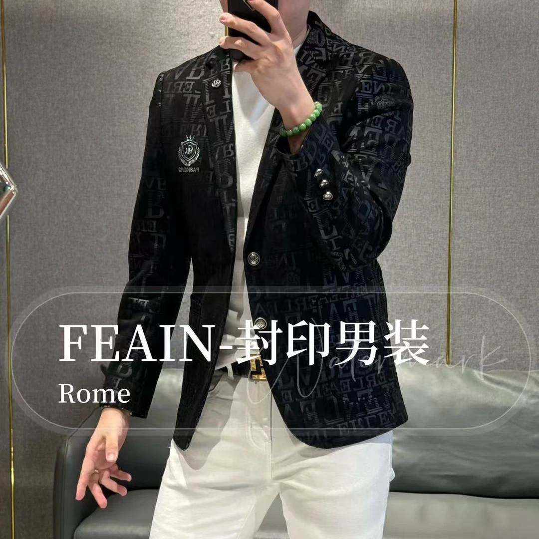高端定制秋季绒面满身激光雕花字母立体修身裁剪小西装6168