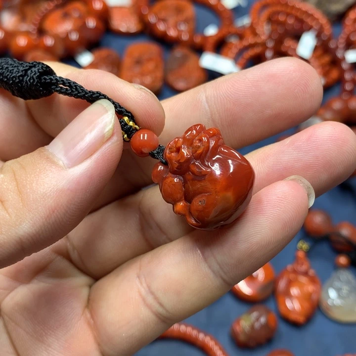 南红玛瑙未镶嵌吊坠(不含链)